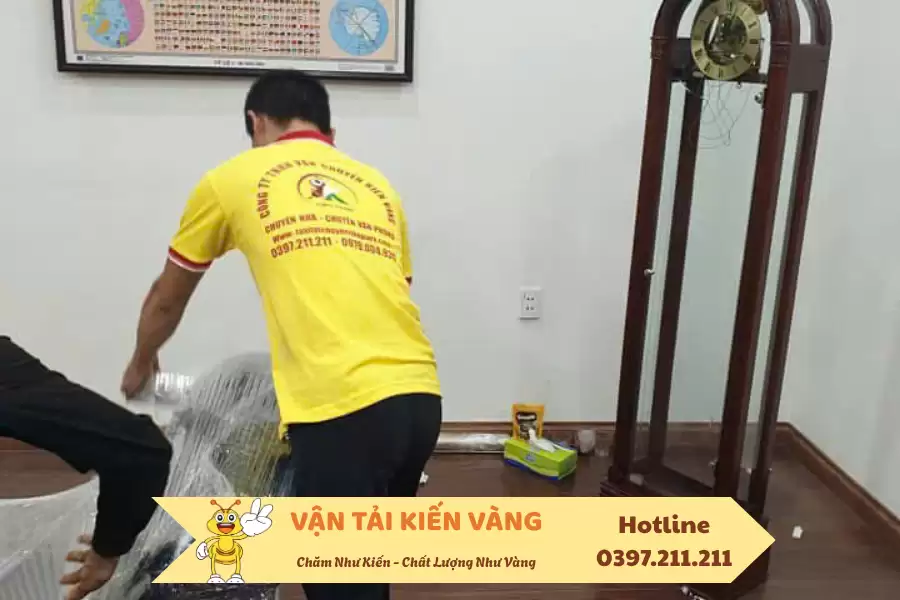 Chuyển nhà trọn gói sinh viên giá rẻ cùng Kiến Vàng Hà Nội
